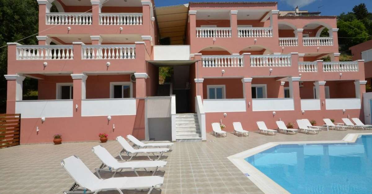 Een foto van het zwembad bij Paradiso Appartementen