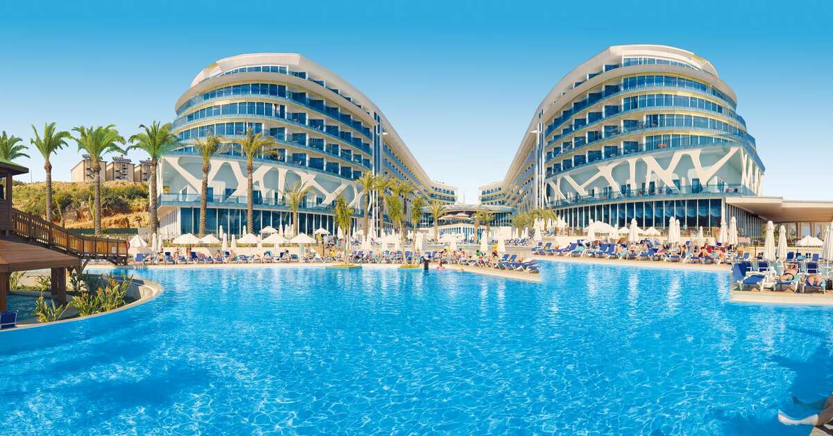 Een foto van het zwembad bij Vikingen Infinity Resort & Spa