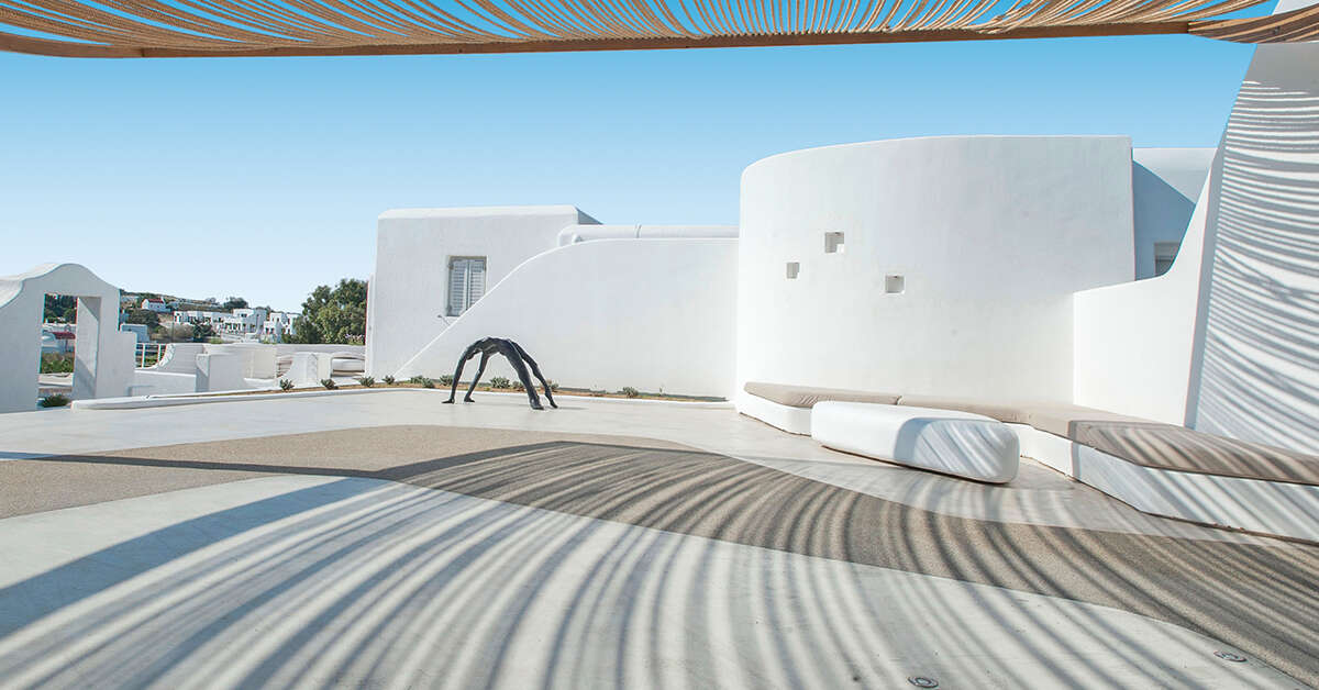 Een foto van het terras bij Andronikos Hotel
