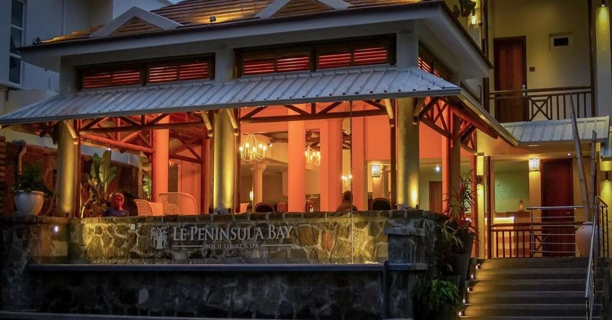 Ein Foto Le Peninsula Bay Beach Resort