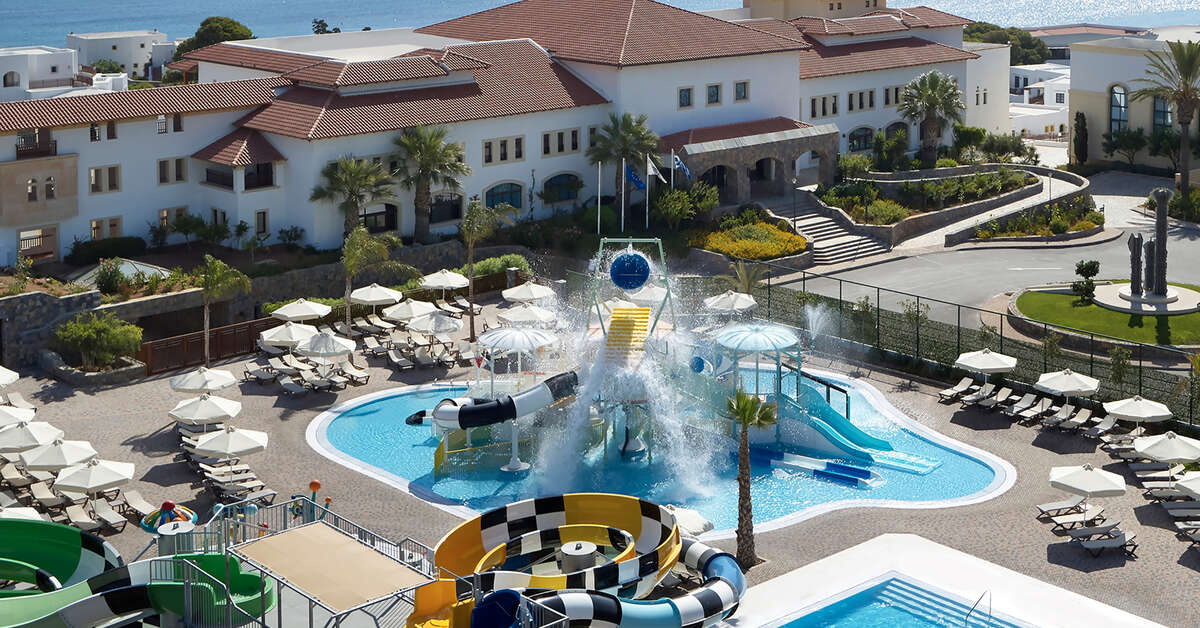 Een foto van het zwembad bij Creta Maris Beach Resort