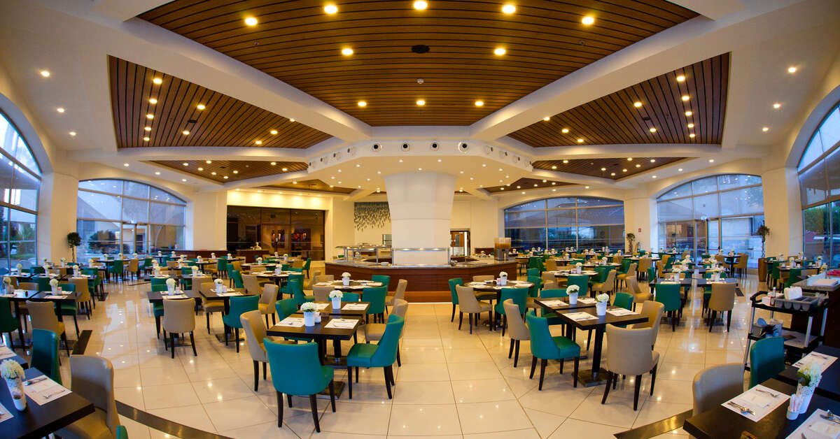 Een foto van St. Raphael Resort