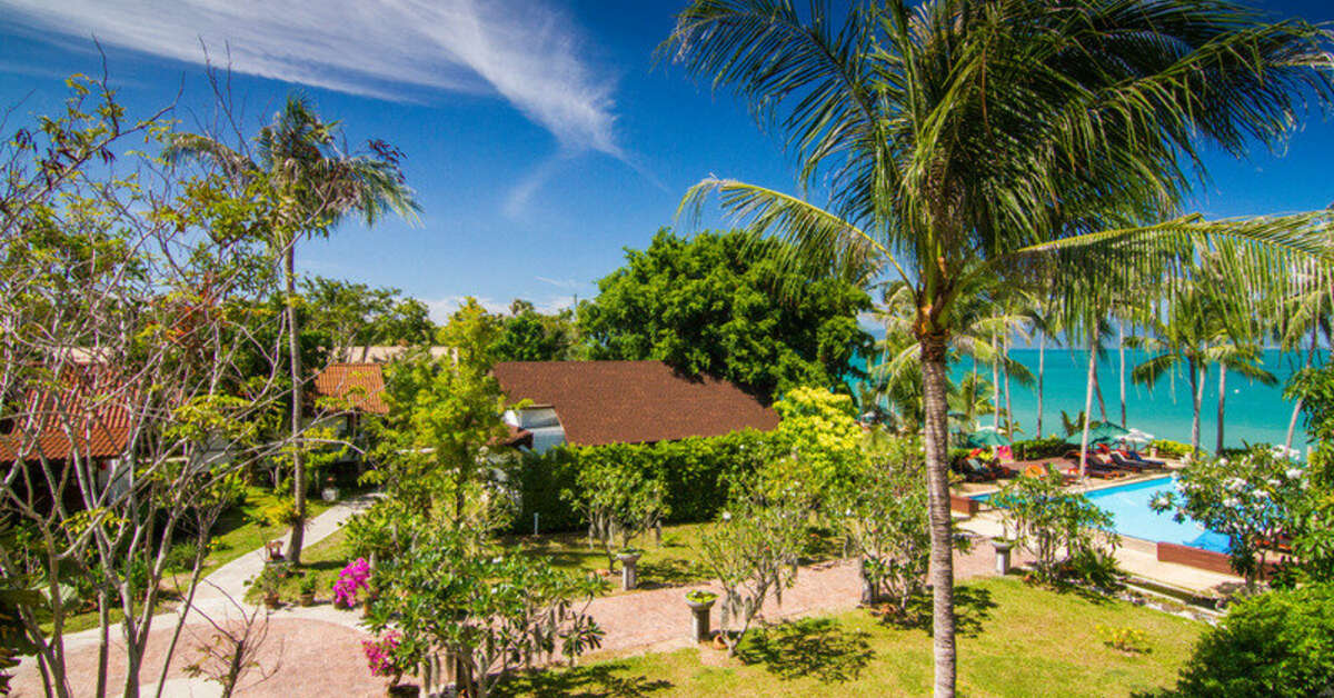 Een foto van de buitenkant van Coco Palm Beach Resort Samui