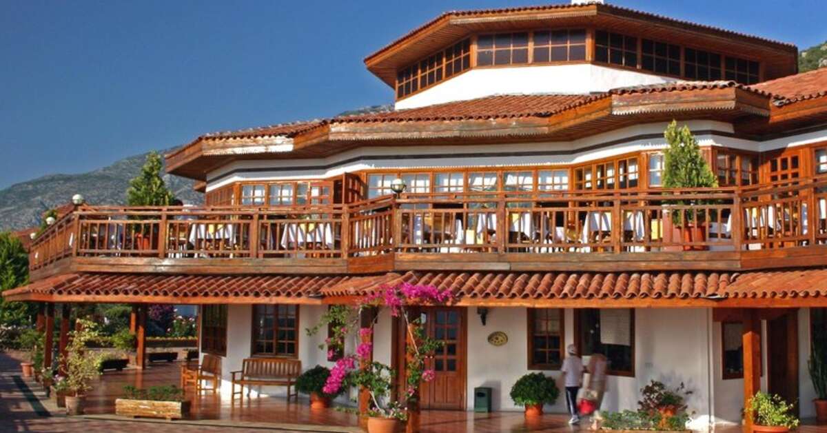 Een foto van de buitenkant van Montana Pine Resort