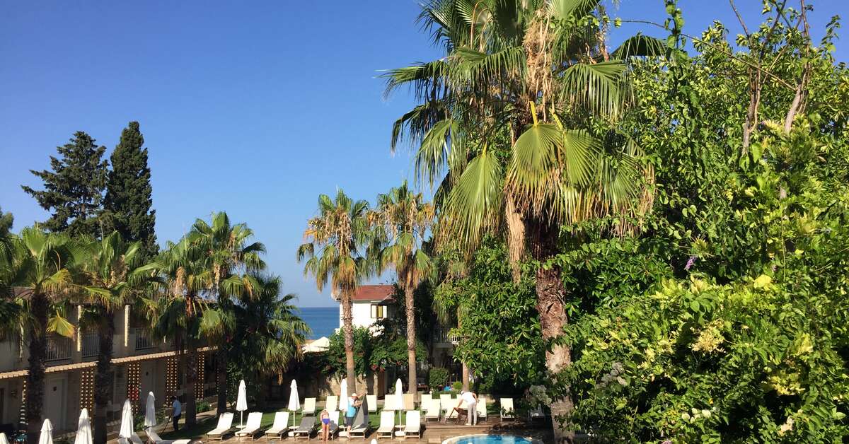 Een foto van het zwembad bij Sunprime Dogan Side Beach