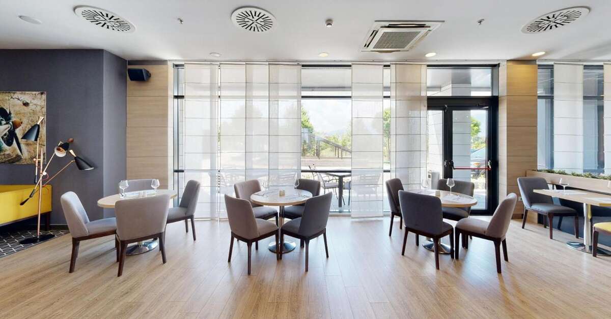 Een foto van Best Western Premier Sofia Airport