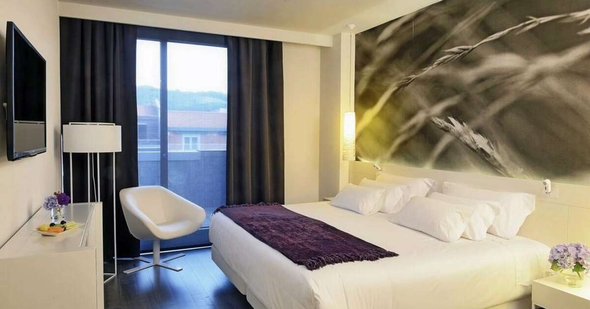Een foto van NH Collection Villa de Bilbao