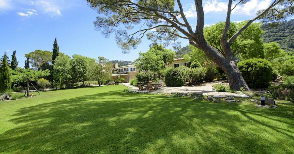Een foto van het terras bij Finca Son Palou