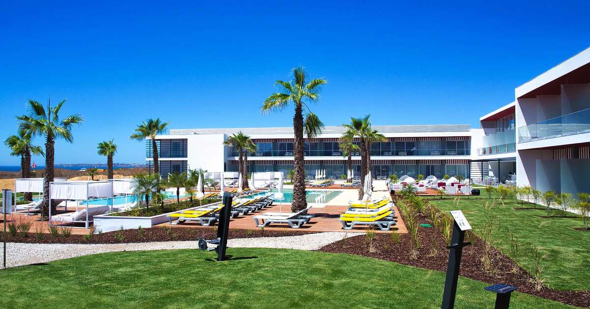 Ein Foto von der Außenansicht des Pestana Alvor South Beach