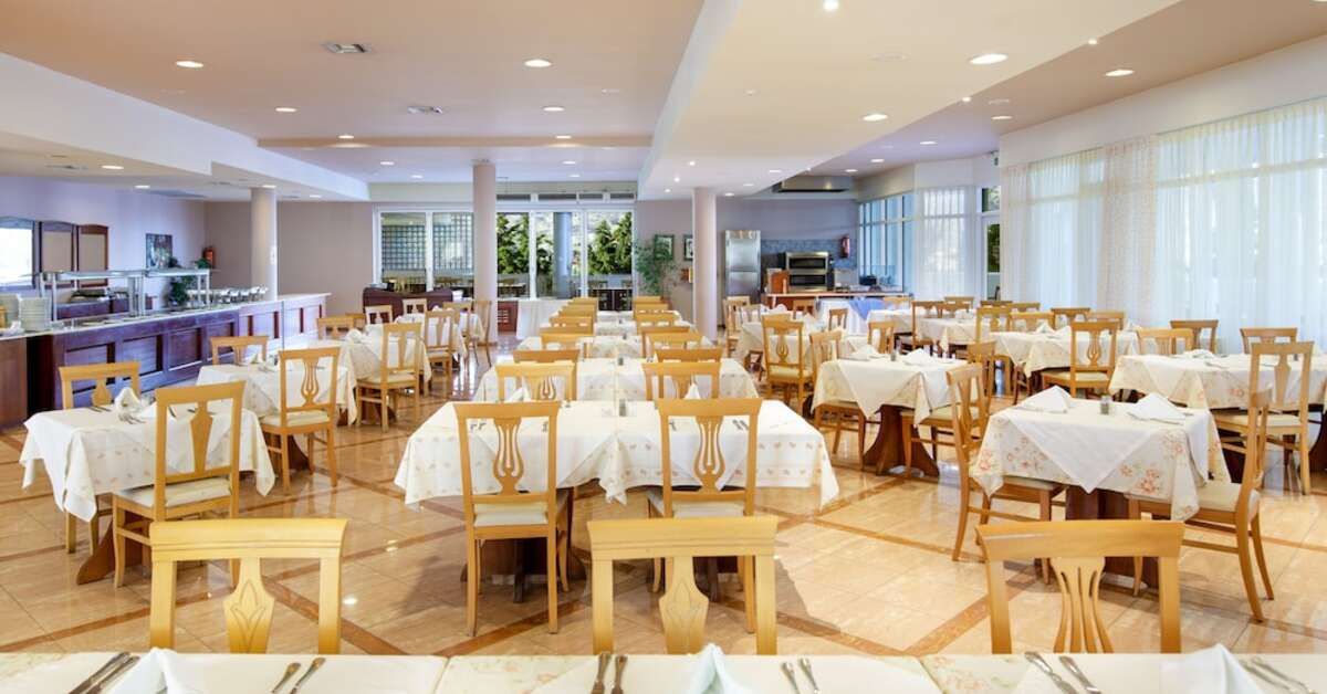 Een foto van Sovereign Beach Hotel