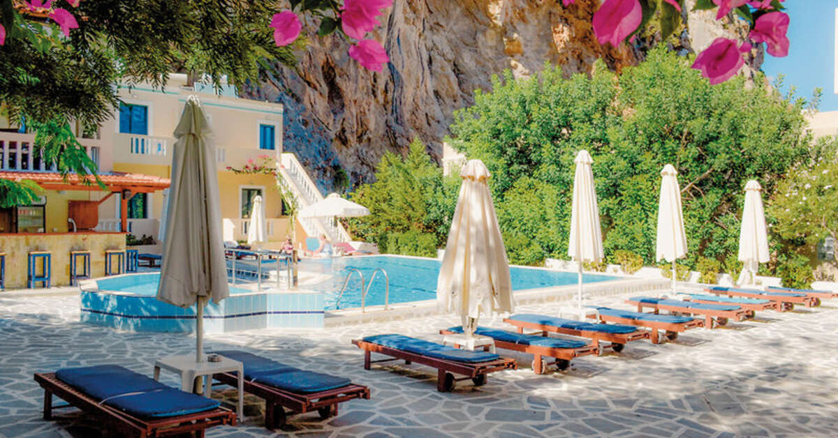 Een foto van het zwembad bij Kyra Panagia Hotel