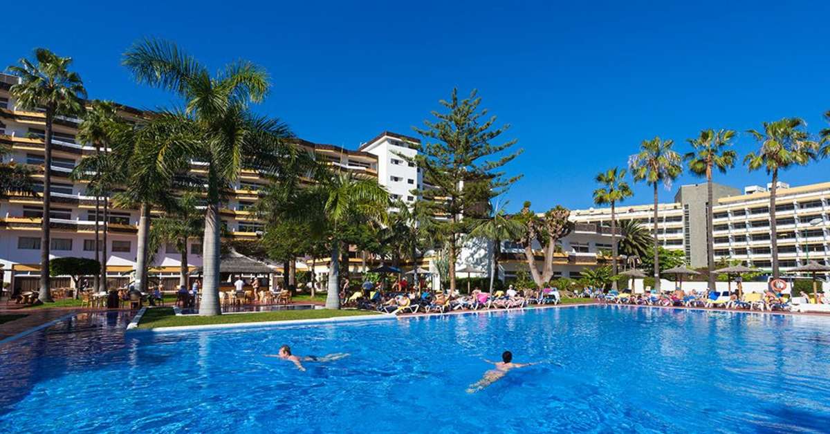 Ein Foto vom Pool im Blue Sea Hotel Puerto Resort