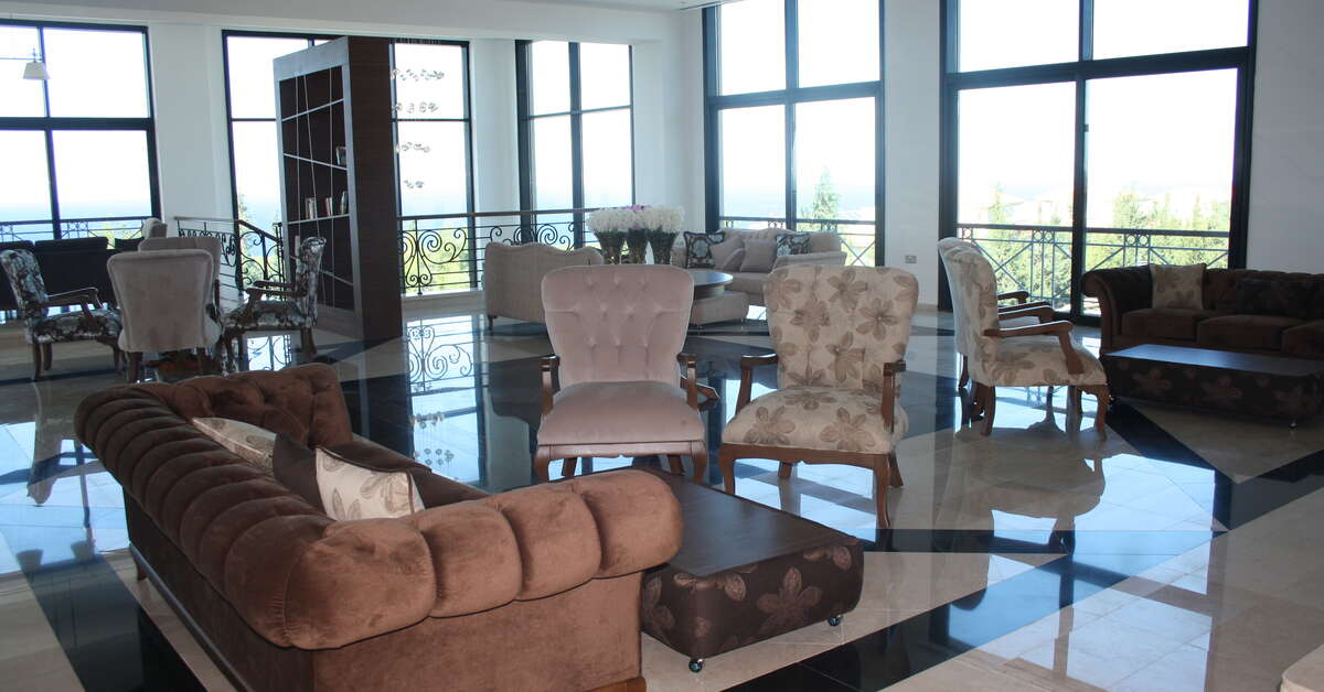 Een foto van het interieur van Korineum Golf & Beach Resort