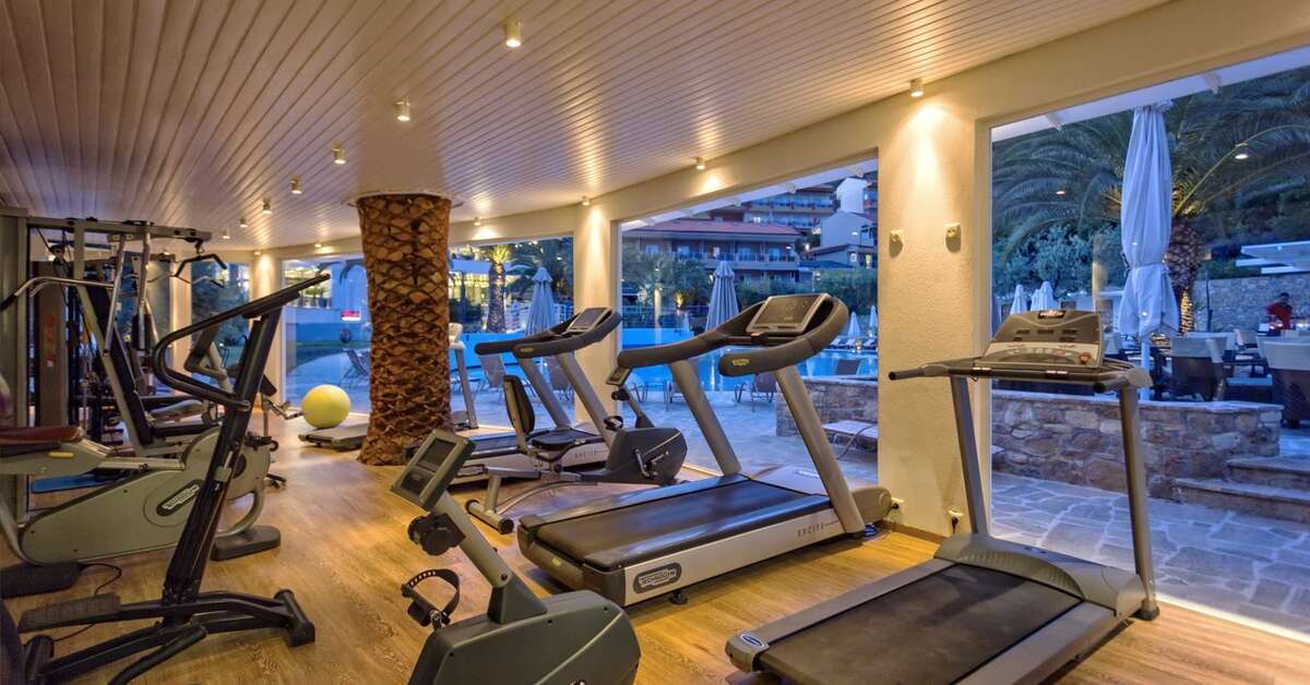 Een foto van de faciliteiten bij Lagomandra Beach Hotel & Suites