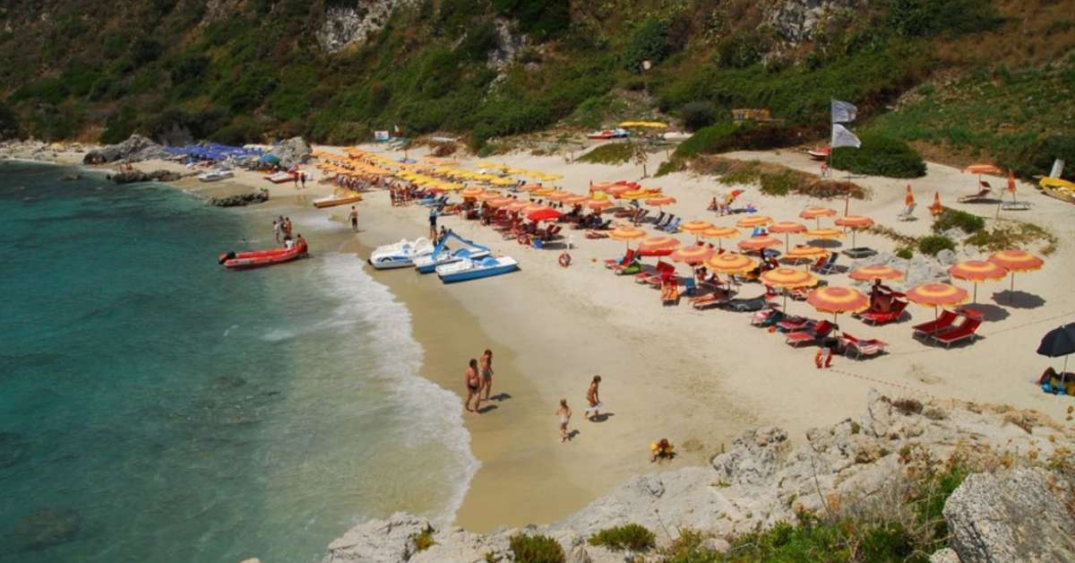 Ein Foto Hotel Grotticelle
