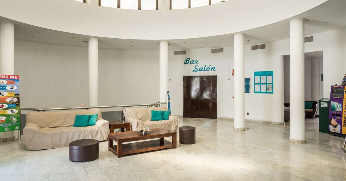 Een foto van het interieur van Blue Sea Costa Teguise Gardens
