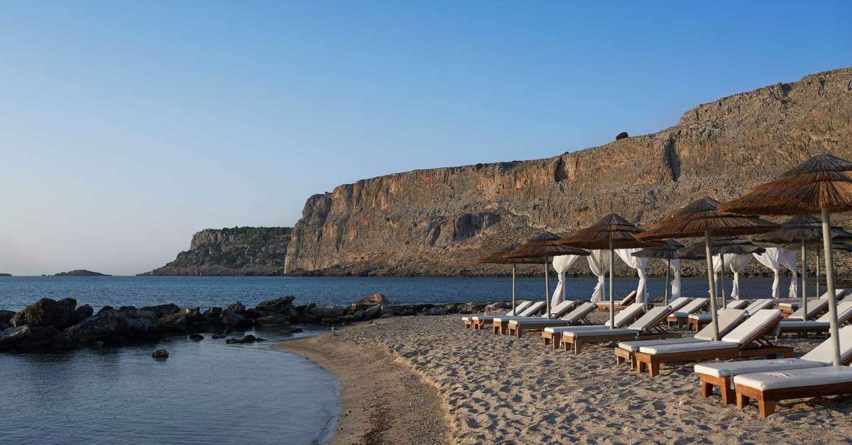 Een foto van het strand bij Lindian Dream Seaside Resort