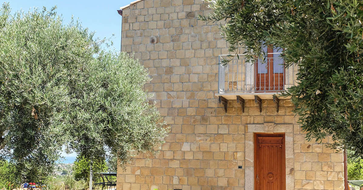 Een foto van de buitenkant van Agriturismo Le Terrazze sul Tirreno