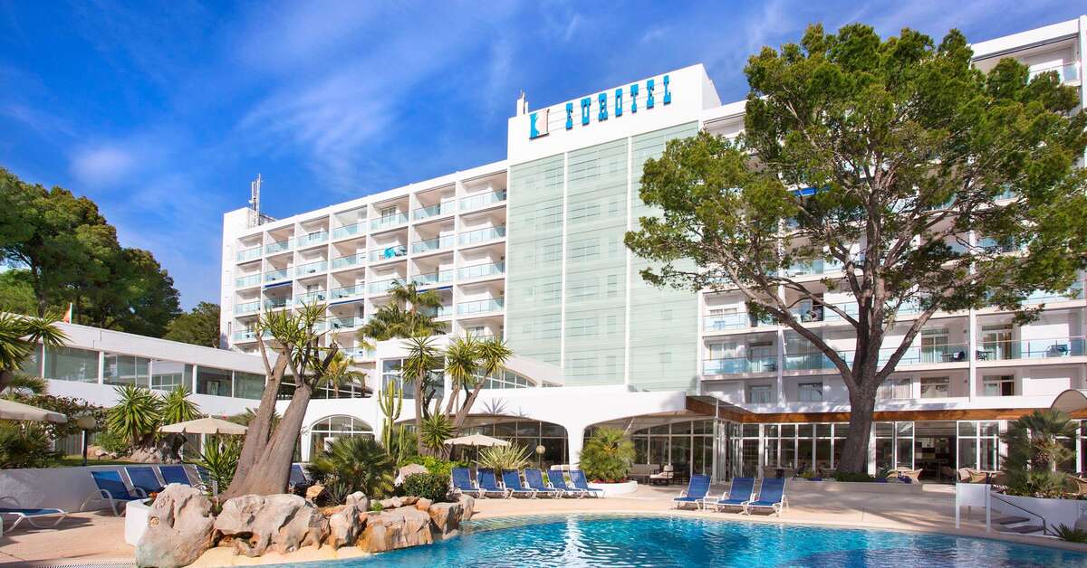 Ein Foto vom Pool im Hipotels Eurotel Punta Rotja Hotel
