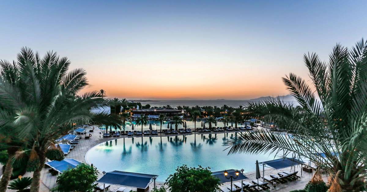 Een foto van het zwembad bij Sultan Gardens Resort