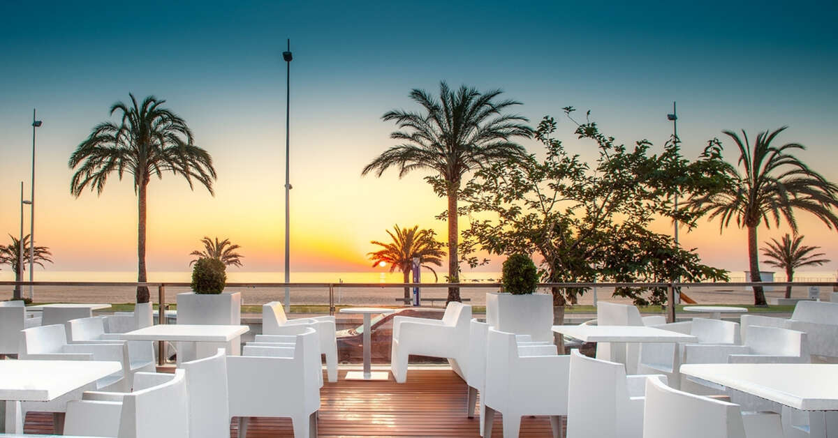 Een foto van het terras bij RH Bayren Hotel & Spa