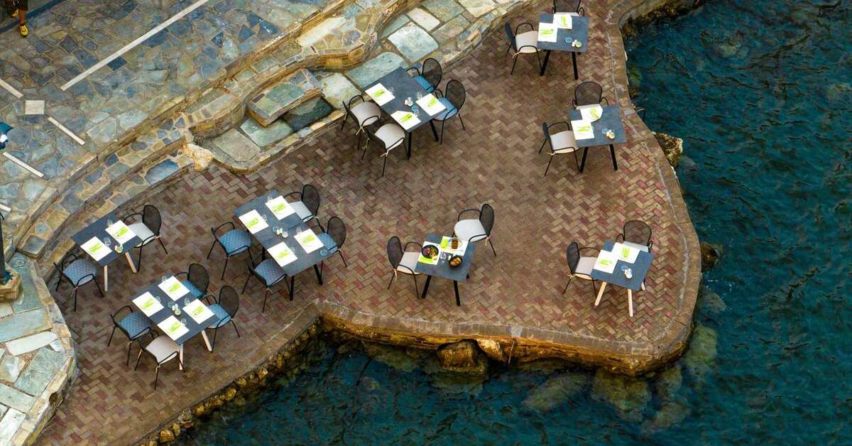 Een foto van Ramada by Wyndham Loutraki Poseidon Resort