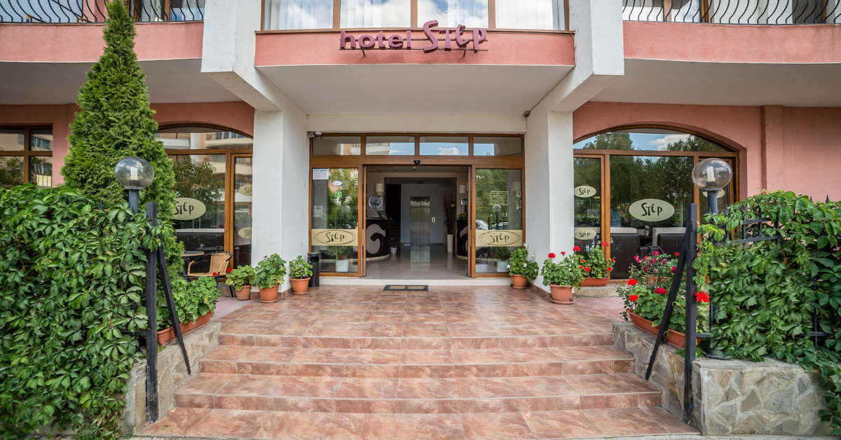 Ein Foto Step Hotel