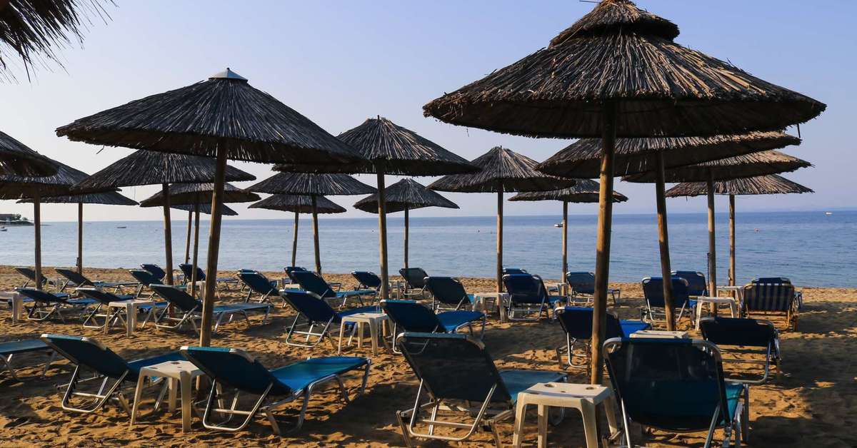 Een foto van het strand bij Possidona Beach