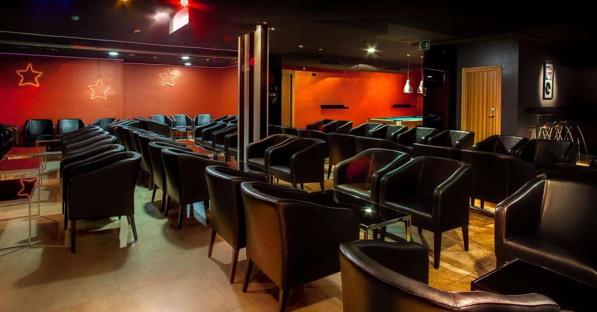 Een foto van het interieur van RH Royal Benidorm