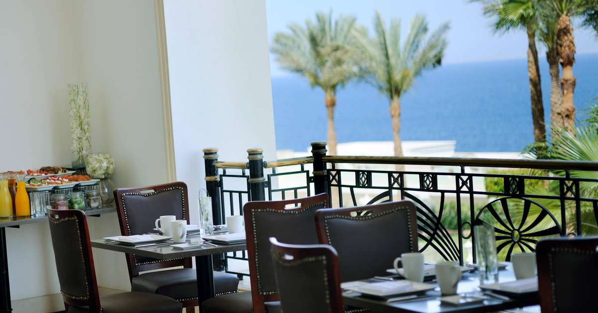 Ein Foto von den Einrichtungen im Renaissance Golden View Beach Resort