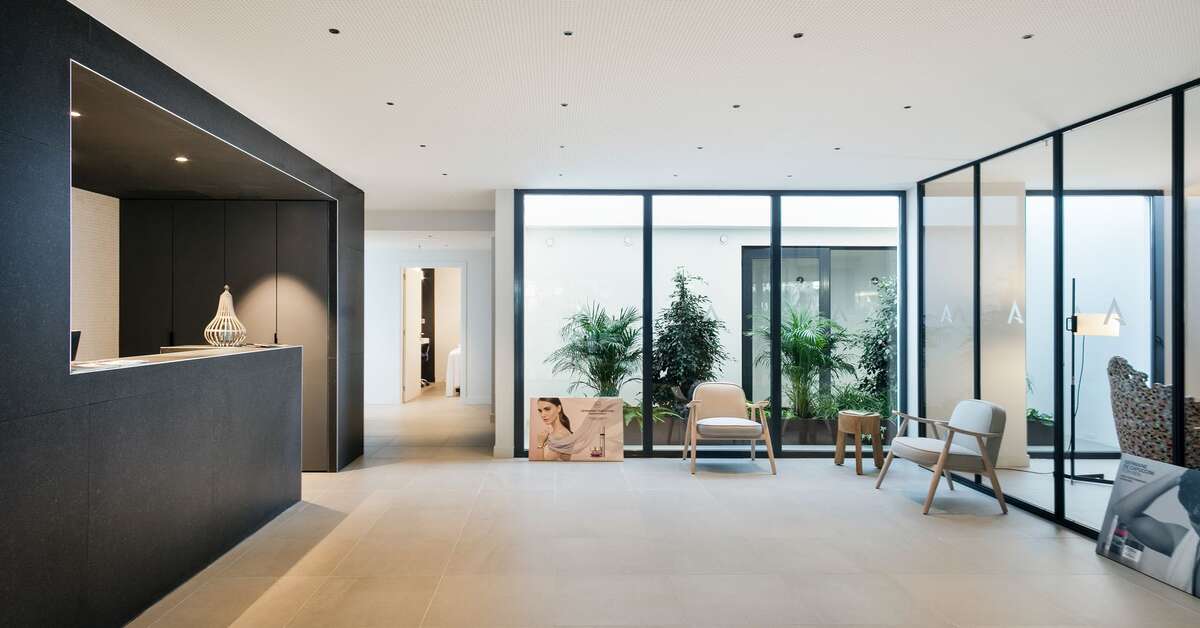 Een foto van het interieur van Aqua Hotel Silhouette & Spa