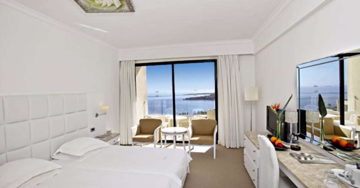 Een foto van Grecian Park Hotel