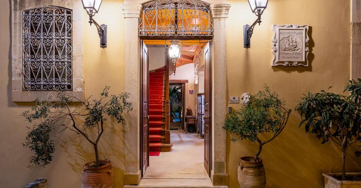 Ein Foto von der Außenansicht des Palazzino Di Corina