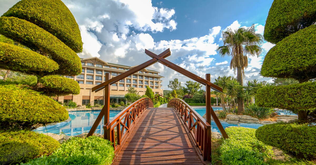 Een foto van het zwembad bij FashionTV Luxe Resort