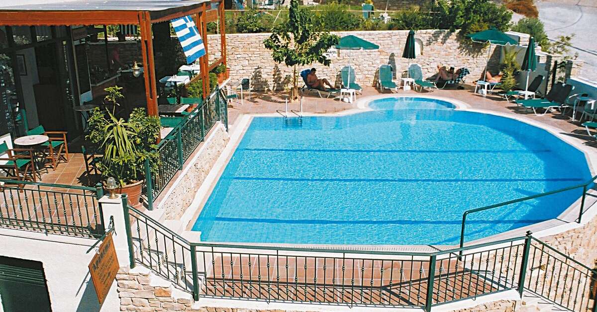 Een foto van het zwembad bij Appartementen Ariadne