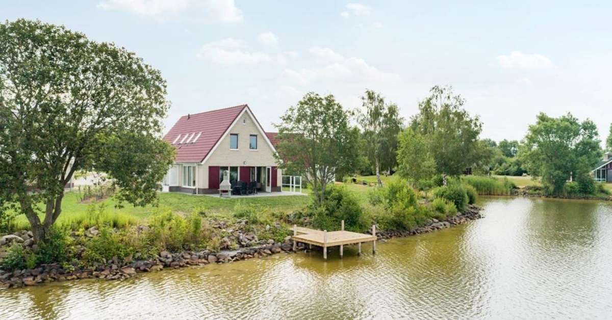 Een foto van de buitenkant van Center Parcs Parc Sandur