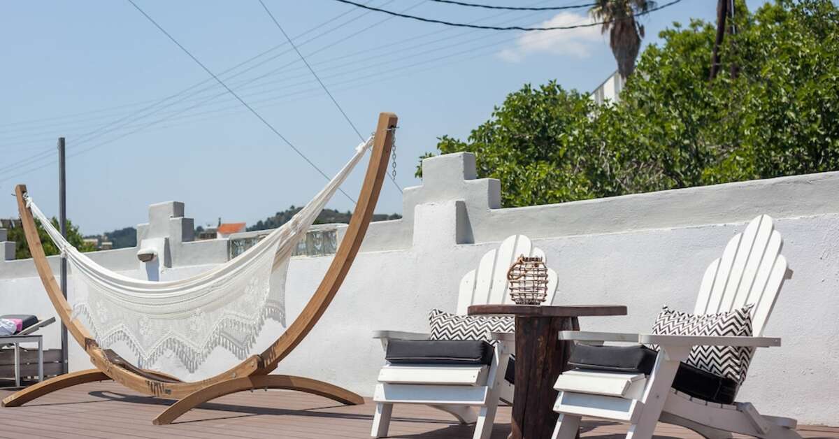 Een foto van het terras bij Malibu Boutique Studios