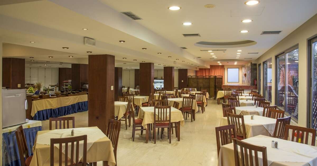 Ein Foto von den Einrichtungen im Manousos City Hotel