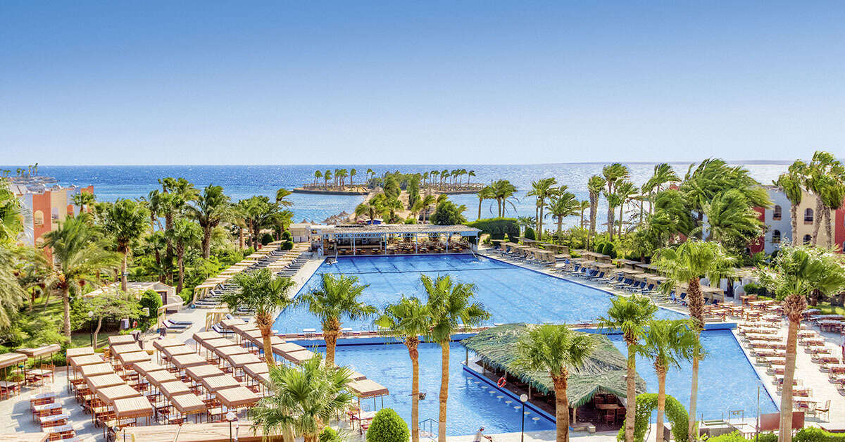 Ein Foto vom Pool im Arabia Azur Resort