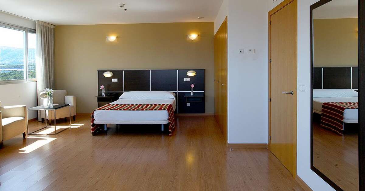 Een foto van La Estacion Hotel