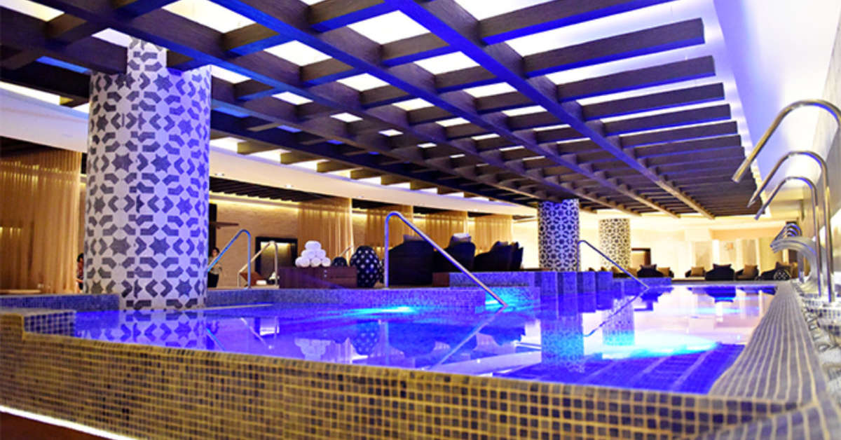 Een foto van het zwembad bij Royalton Riviera Cancun
