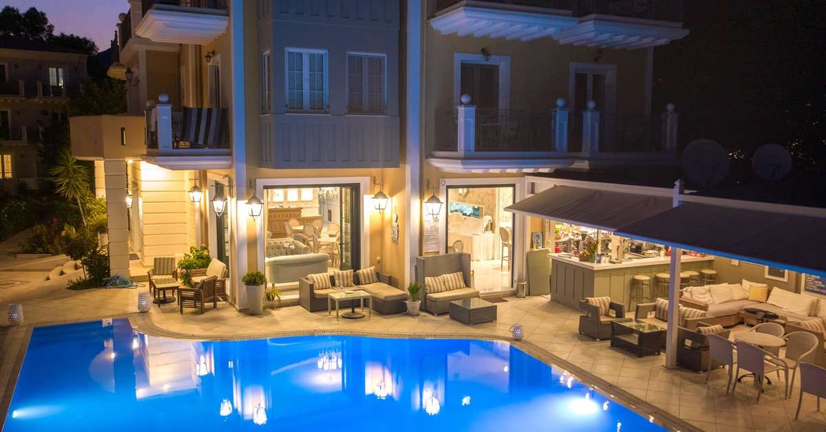 Een foto van het zwembad bij Hotel Orion