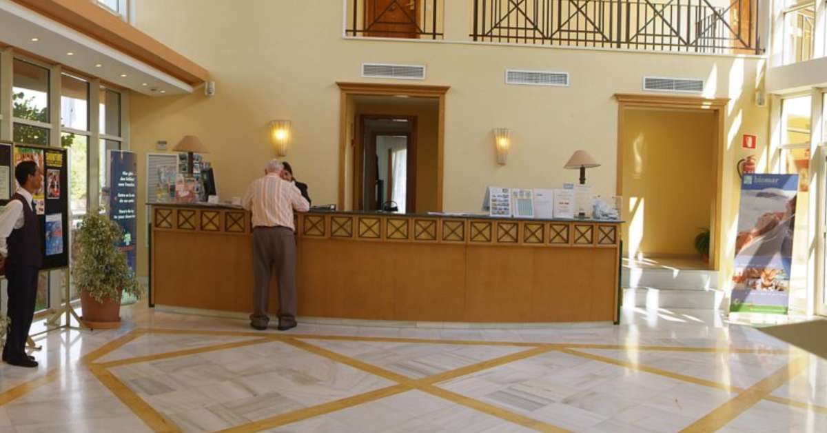 Een foto van het interieur van Protur Floriana Resort