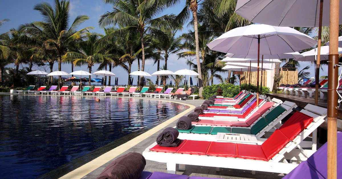 Een foto van het zwembad bij Sunprime Kamala Beach