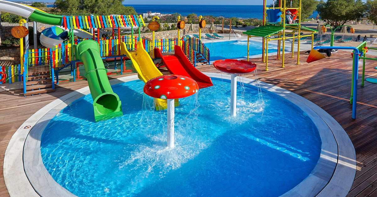 Een foto van het zwembad bij Arminda Hotel & Spa