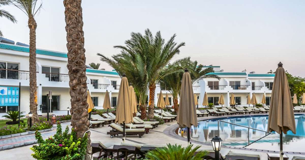 Een foto van het zwembad bij Sultan Gardens Resort