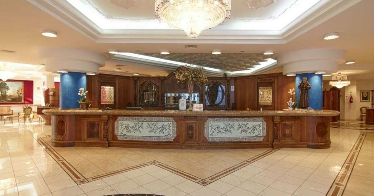 Een foto van San Giovanni Rotondo Palace