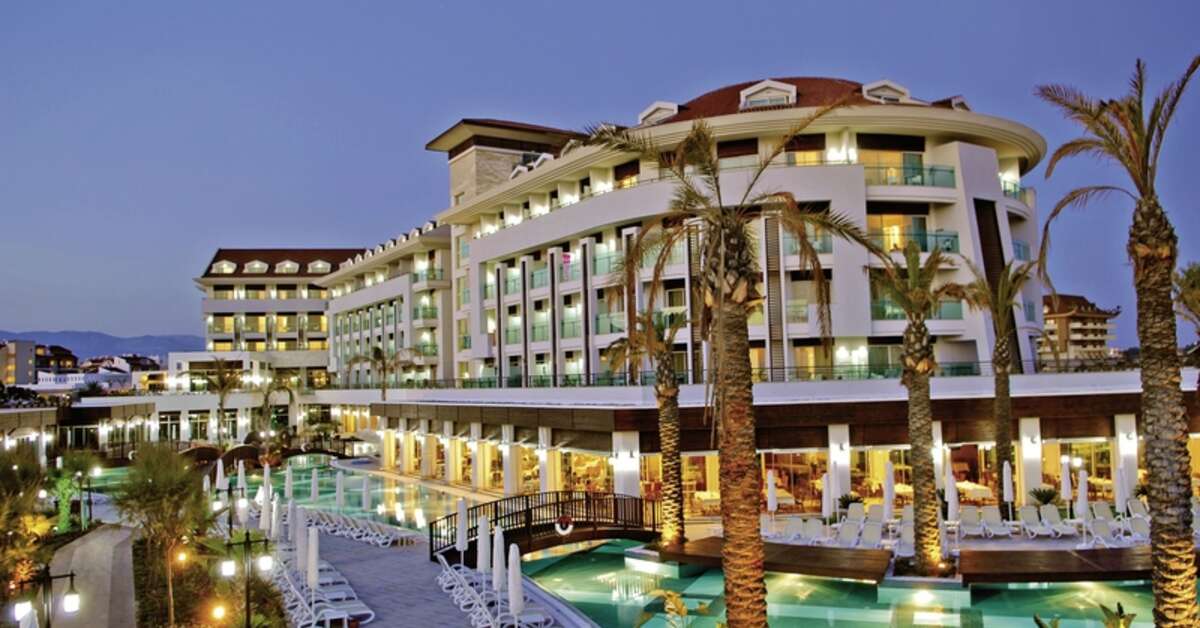 Een foto van het zwembad bij Sunis Evren Beach Resort & Spa