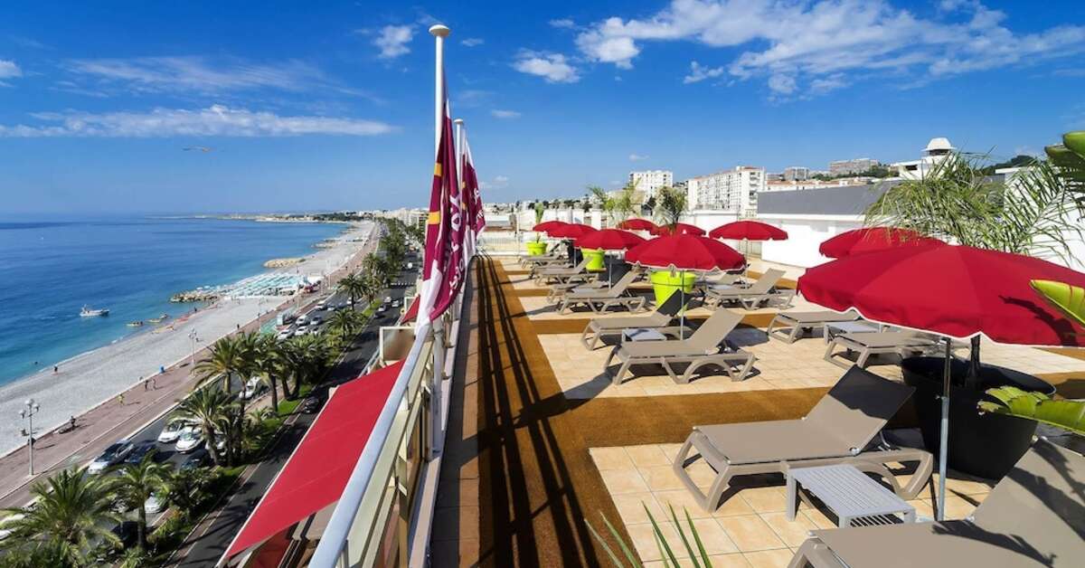 Een foto van het terras bij Aparthotel Adagio Nice Promenade des Anglais