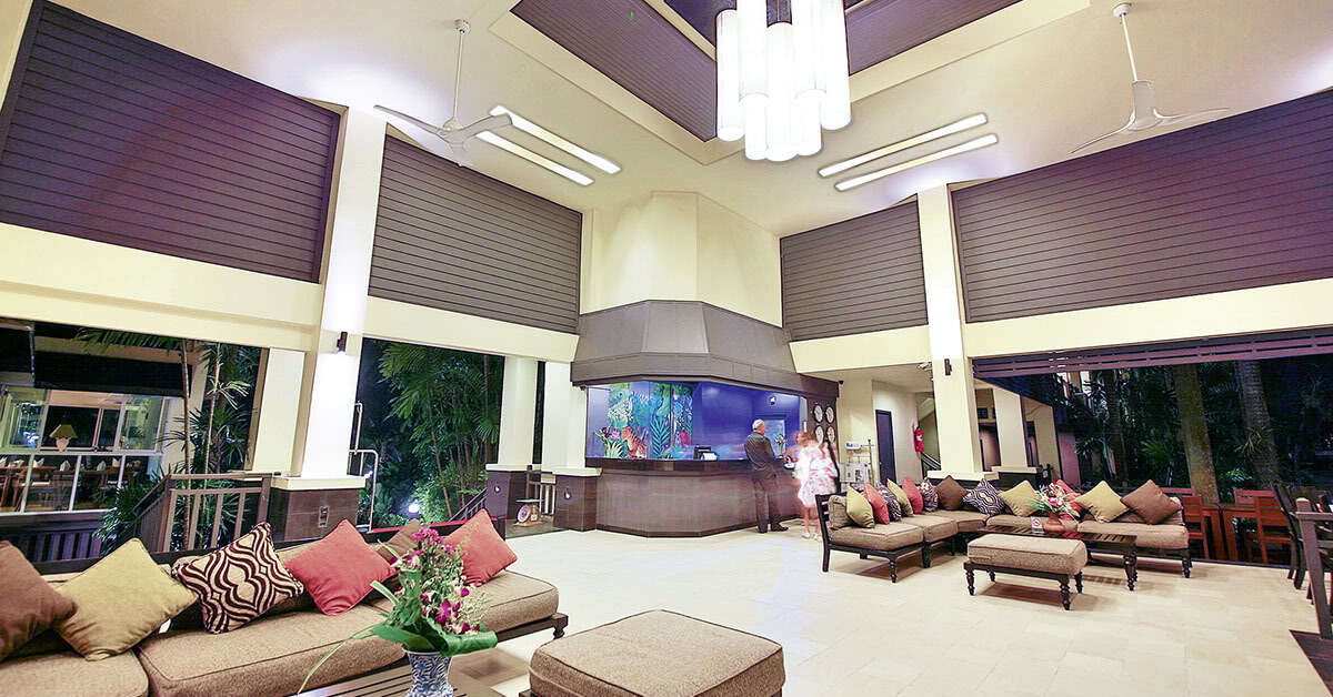 Een foto van het interieur van The Green Park Resort